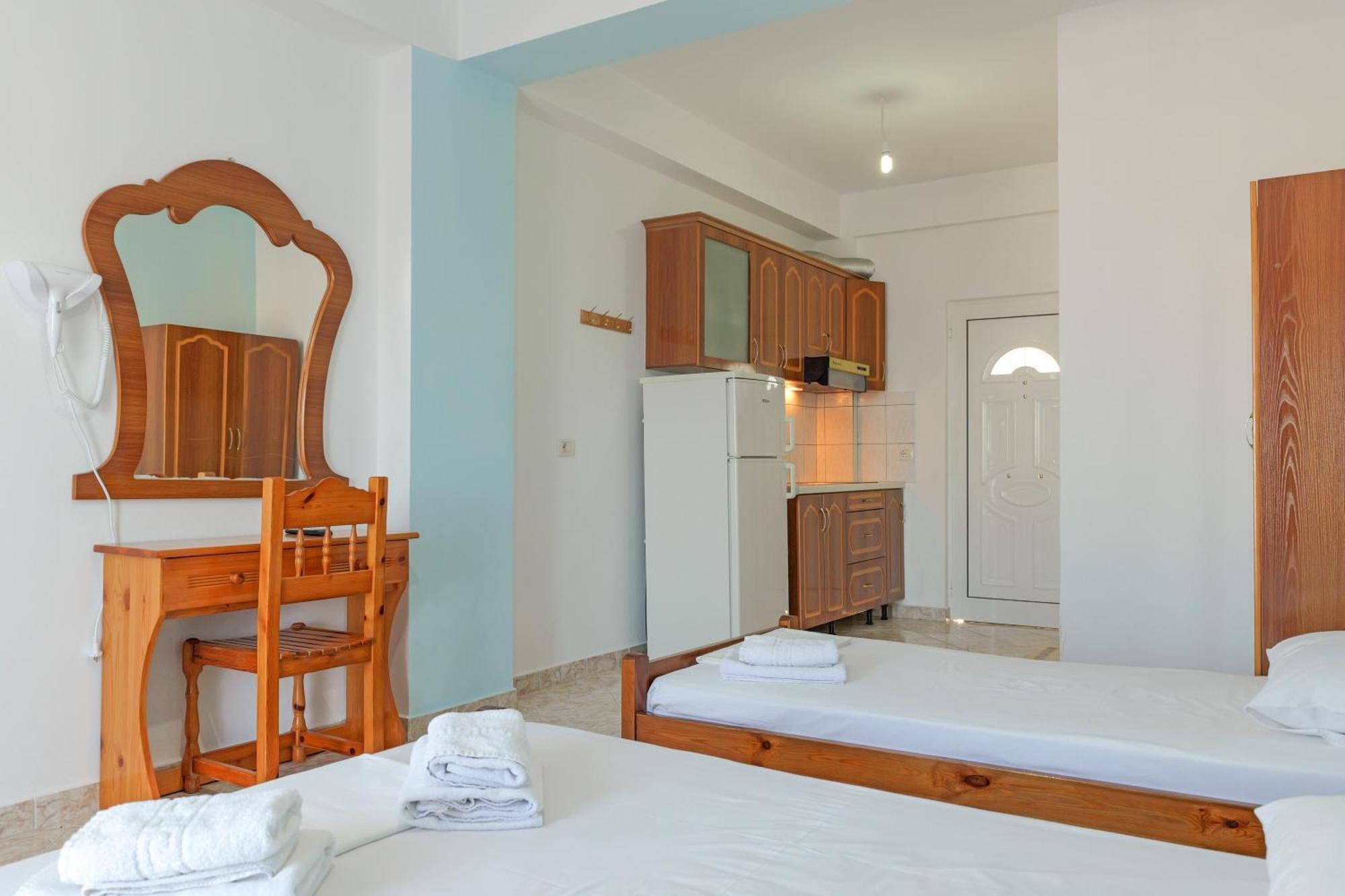 Seaview Apartaments Ksamil Exterior foto